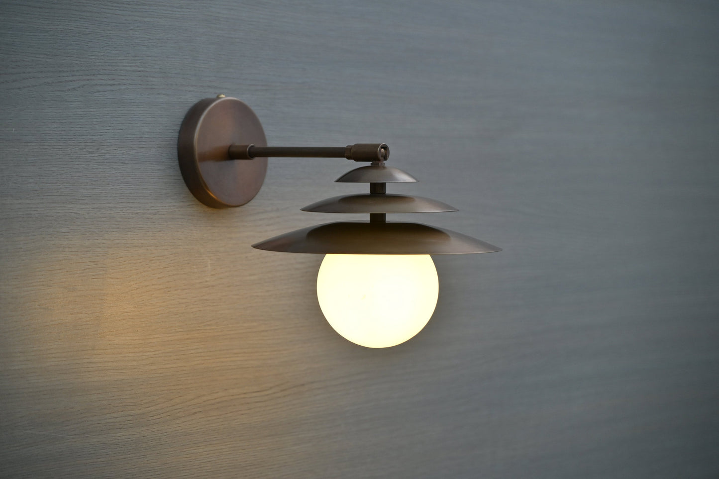 Articulating Brass Wall Sconce, Aged Brass Shade Wall Light, Industrial Wall Lamp, Vintage Wall Light Fixture, Mid Century Light Wall Sconce