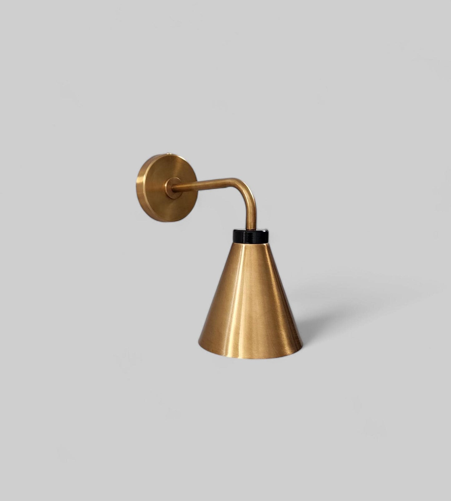 Timeless Elegance Mid-Century Brass Wall Lamp Small wall sconce