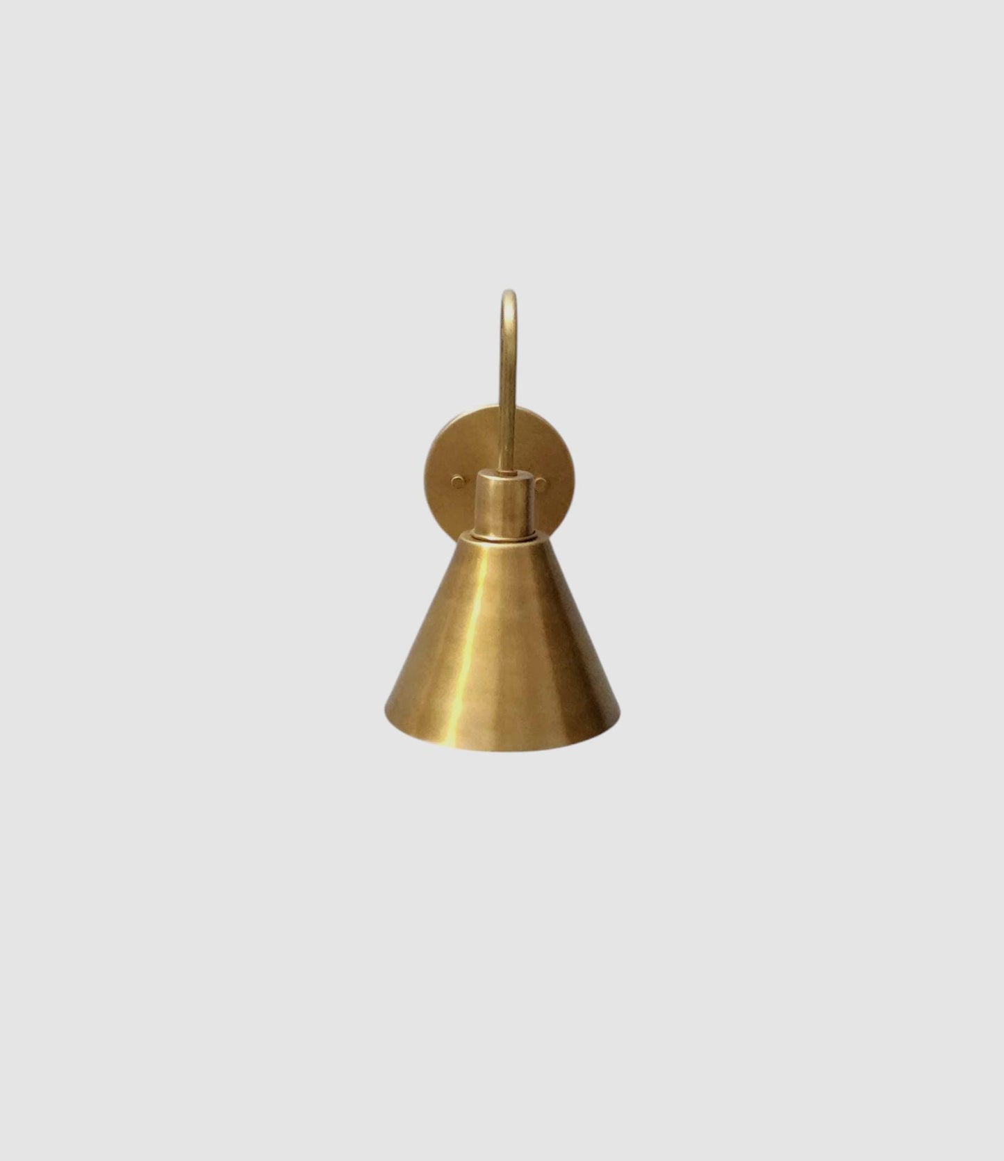 Elegant Mid-Century Brass Wall Lamp Handcrafted Brass Wall Sconce For Home Decor
