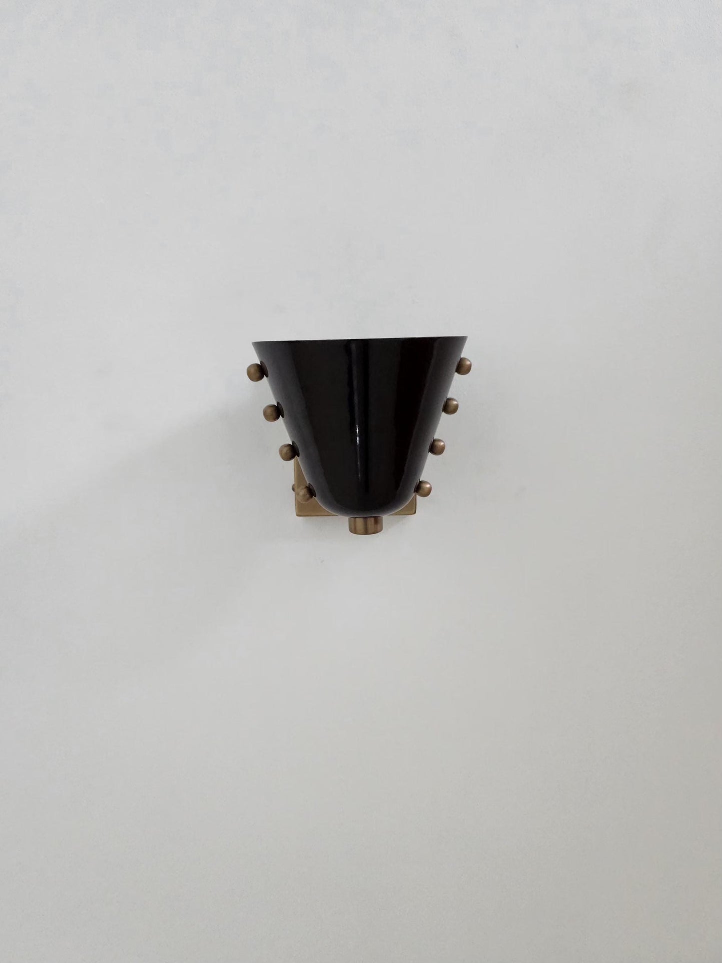 Mid-Century Brass Wall Sconce – Sculptural Cone Shade – Rivet Detailing – Hardwired – Hallway, Bedside, Reading Nook Lighting