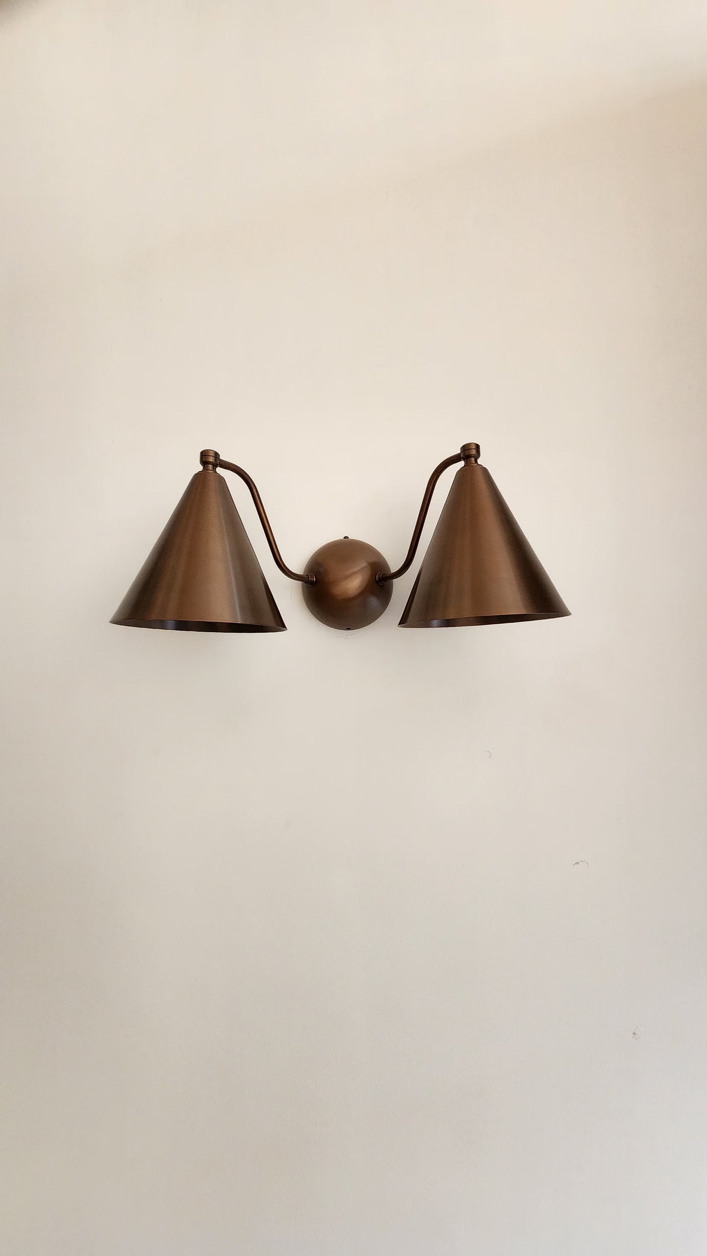 Mid-Century double light brass wall sconce, Brass wall lamp for bathroom.