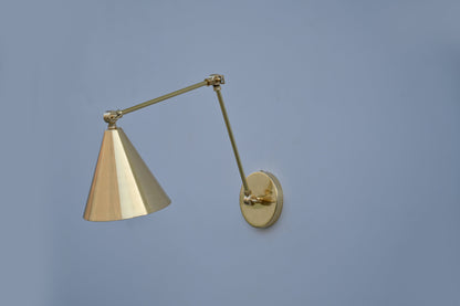 Stilnovo Style Diabolo Articulated Brass Wall Lamp Sconce Mid-Century Modern Brass Wall Lamp