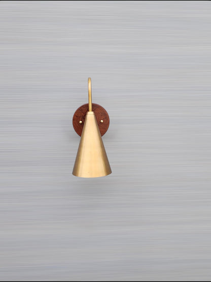 Mid Century Modern Brass Wall Lamp for Luxurious Ambiance with wooden canopy