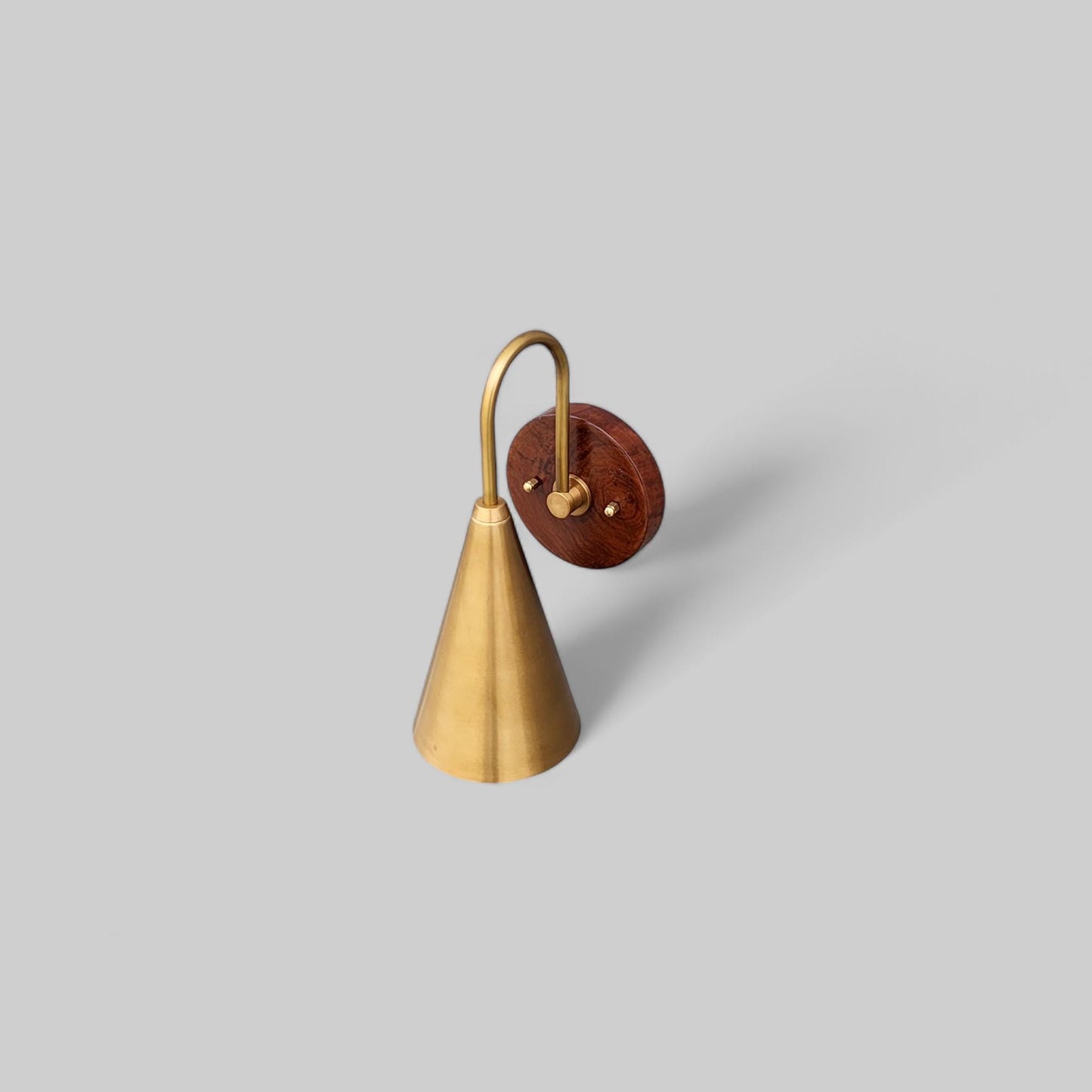 Mid Century Modern Brass Wall Lamp for Luxurious Ambiance with wooden canopy