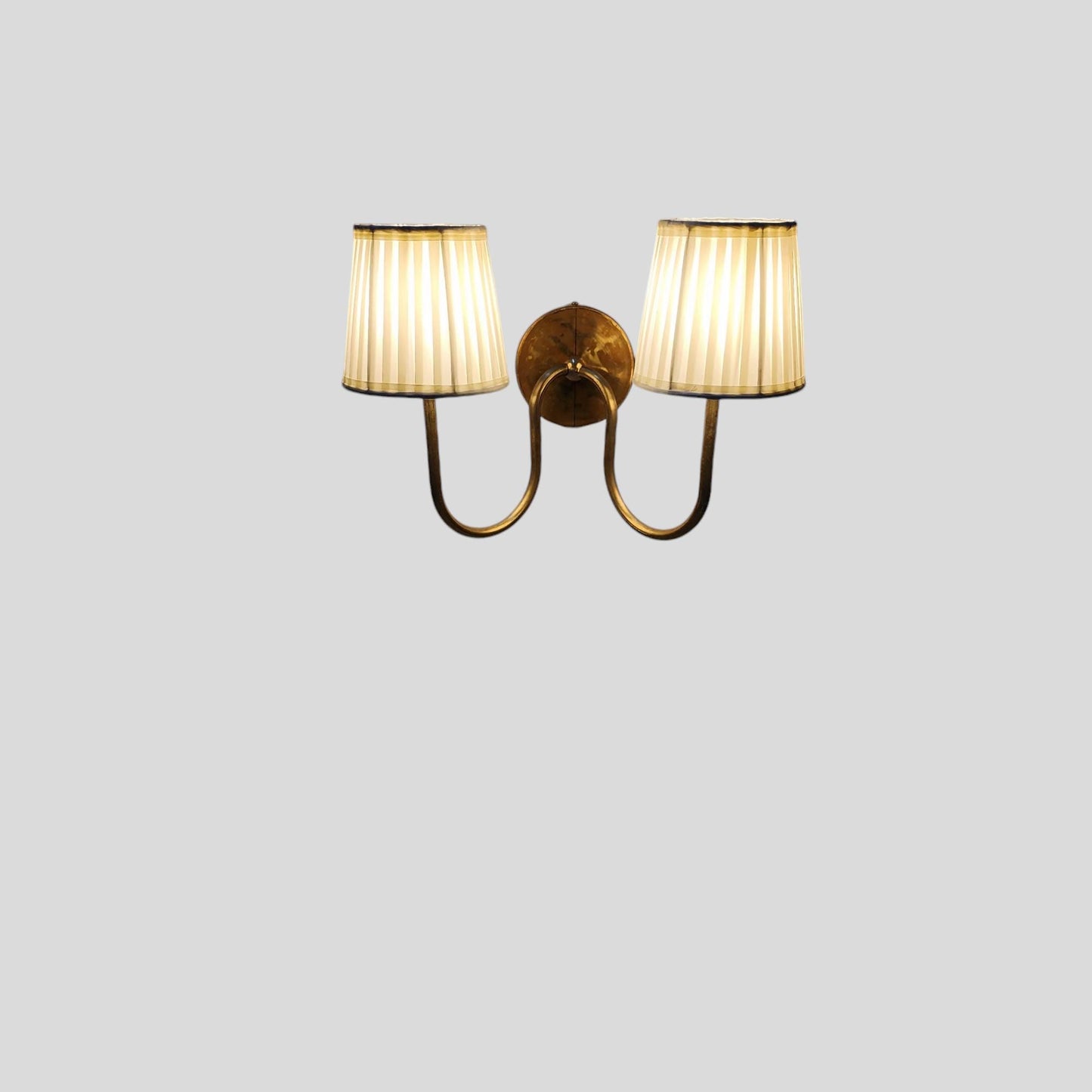 Timeless Elegance Brass Wall Lamp Handcrafted 2 Arm with Dual Lights Fabric lamp shade