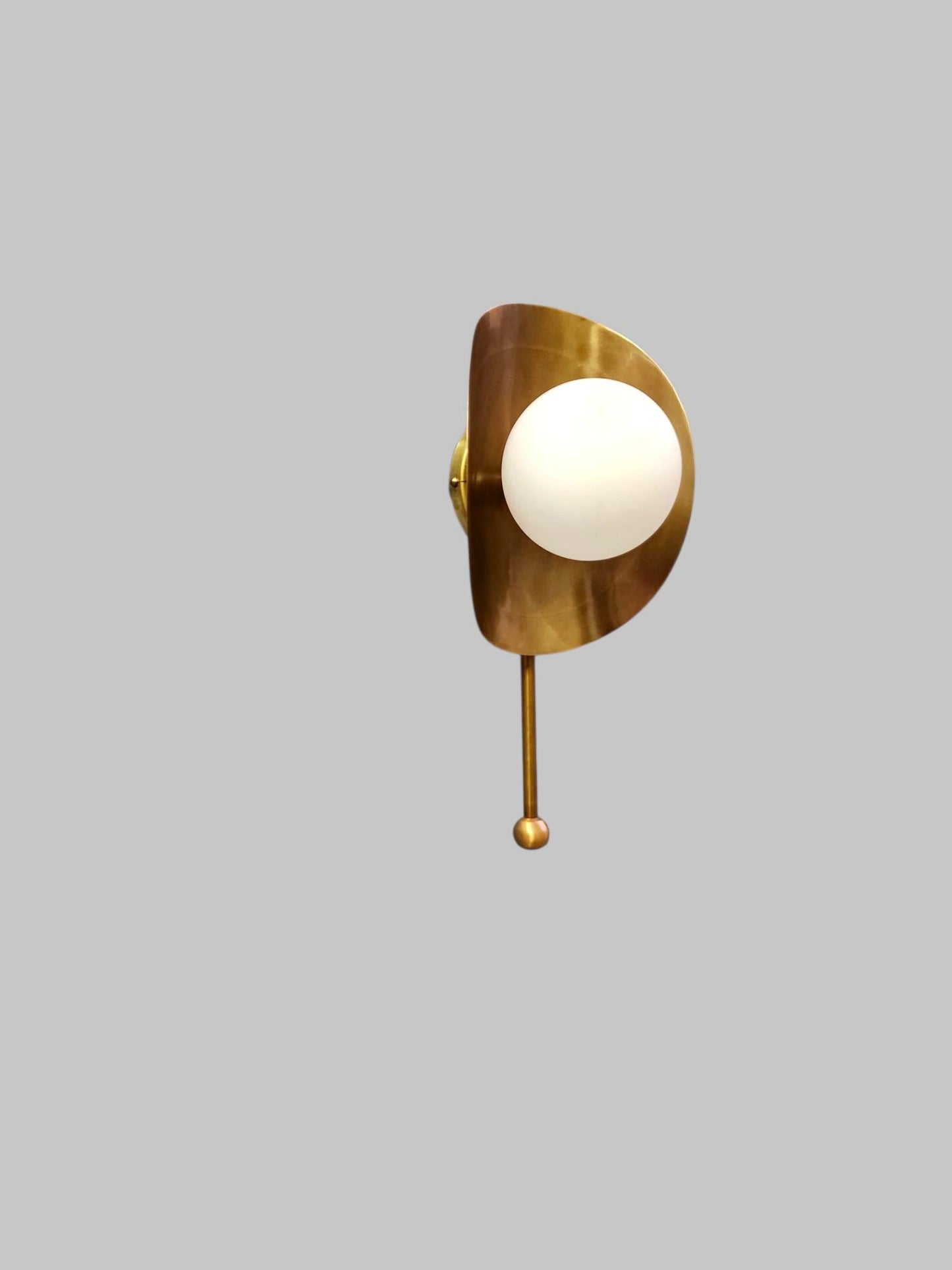 Handcrafted Single Light Mid-Century Brass  wall Lamp for Living Area, Unique Handmade Brass Wall Sconce light fixture